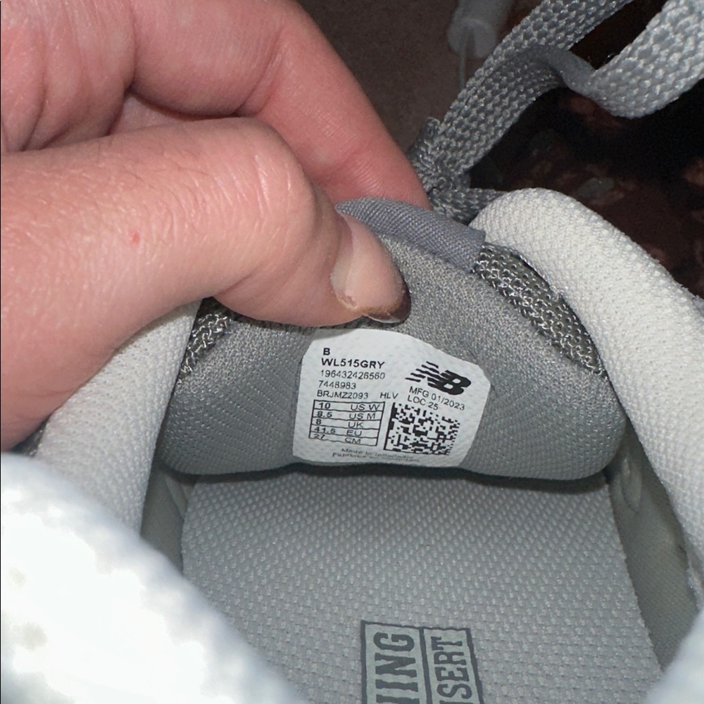 New Balance Women’s 515 V3 Sneaker Grey/White - Picture 9 of 10